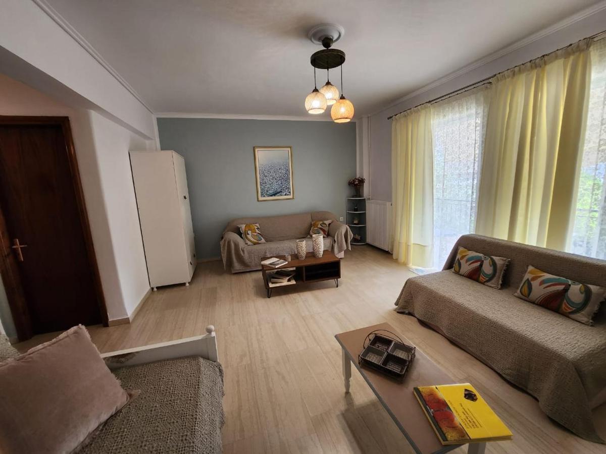 Queen Aspri Apartment 3' Min To The Beach! Antikyra Exteriör bild